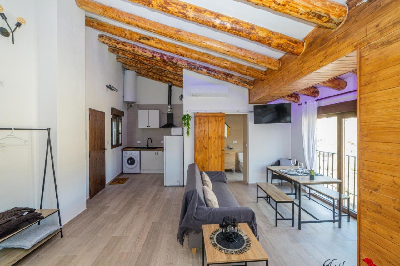Apartamento Villar アルカラ・デル・フカル エクステリア 写真