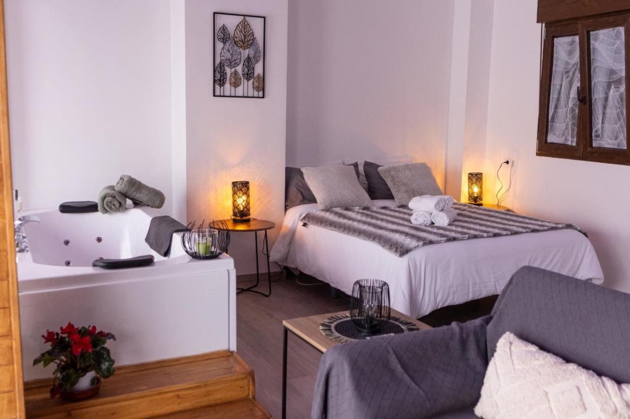 Apartamento Villar アルカラ・デル・フカル エクステリア 写真